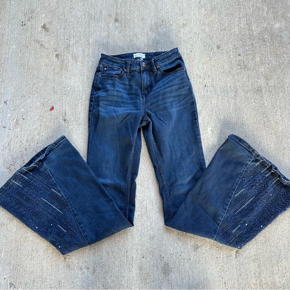 Shyanne Western Flare Jeans Size 28